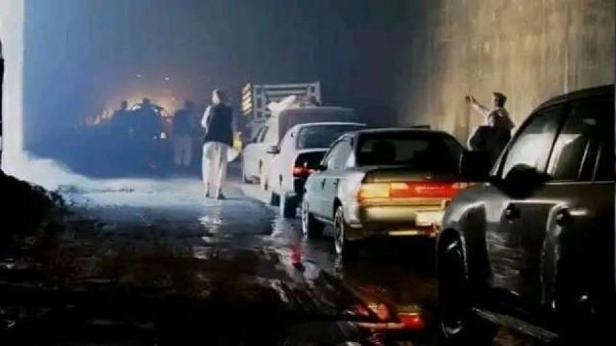 Afganistan'da yakt tankeri tnelde patlad: 19 l, 32 yaral