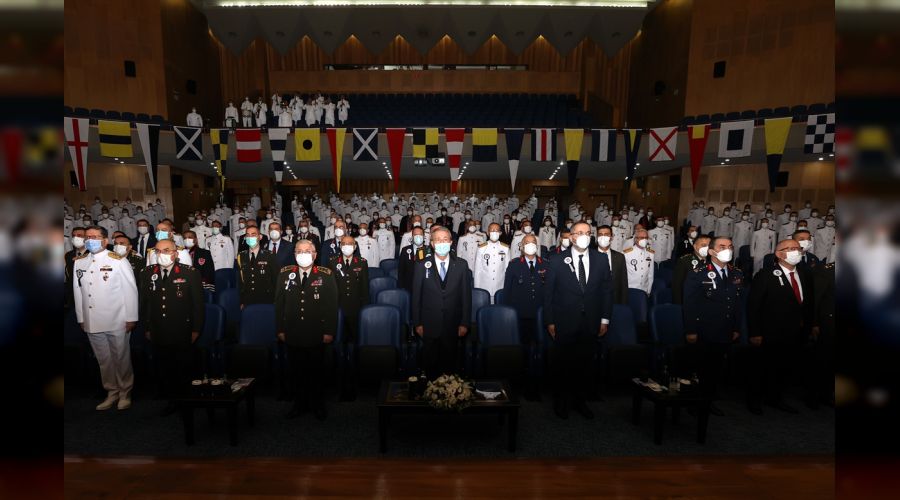 Akar'dan Yunanistan'a provokasyon tepkisi