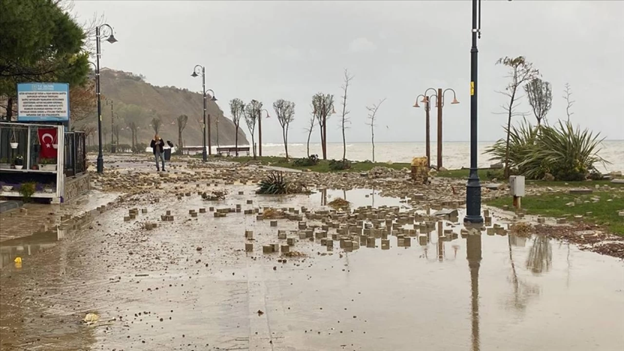 AKOM'dan İstanbul için aşırı yağış uyarısı