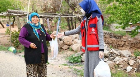 Aksaray'da pideler belediyeden