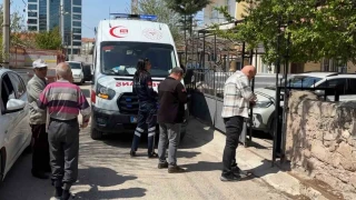 Aksaray'da ya�l� adam kar�s�n� evde �l� buldu