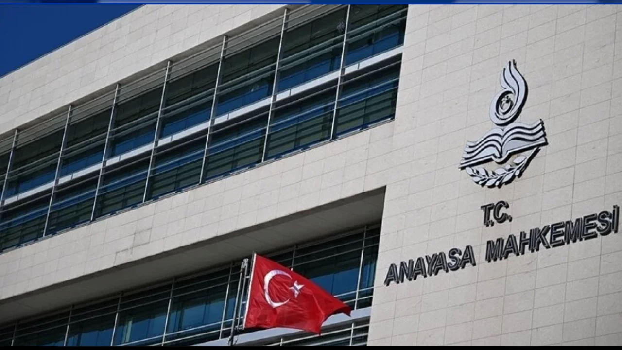 Anayasa Mahkemesinden bir tartışılacak karar daha