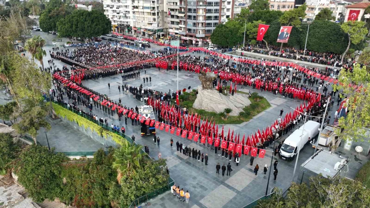 Antalya 'Ata' için tek yürek oldu