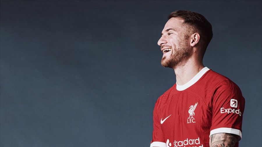 Arjantinli orta saha Liverpool'da
