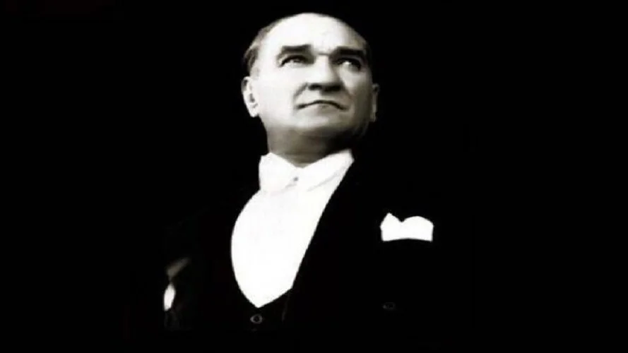 Atatürk’ün devlet adamlığı