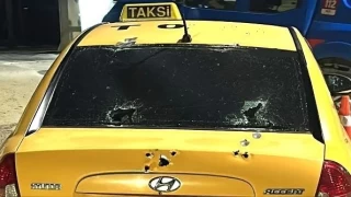Baba ve 3 olundan evi terk eden anneye tuzak