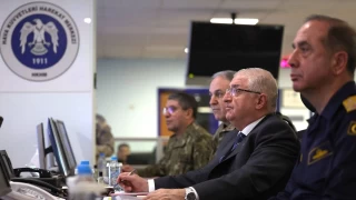 Bakan Güler, Irak ve Suriye'deki hava harekatlarına katılan pilotlara seslendi: Evlatlarımızın intikamını almak için irademiz tam