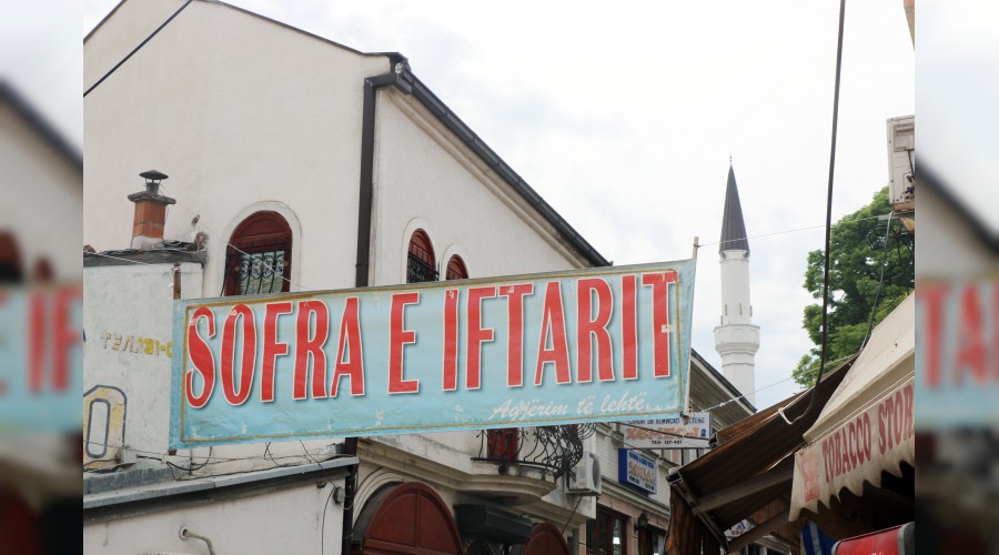 Balkanlar ramazanı coşkuyla karşıladı