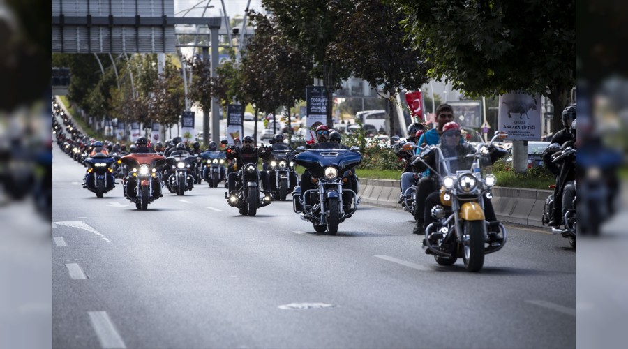 Başkentte Gazilerimizle Harley Davidson tutkunları omuz omuzaydı