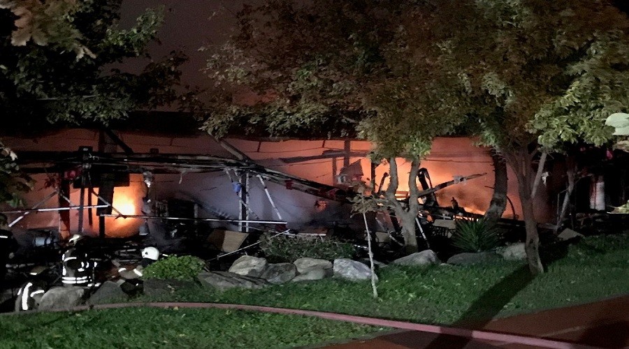 Bayrampaşa'da kafe yandı