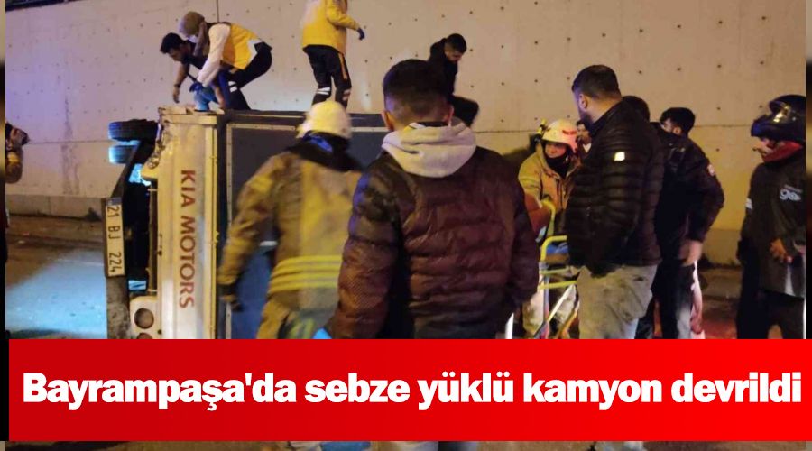 Bayrampaa'da sebze ykl kamyon devrildi