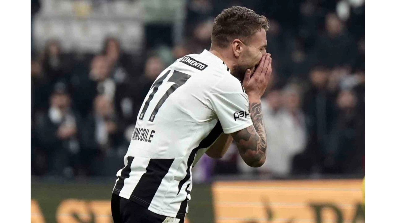 Beşiktaş'ta, Galatasaray derbisi öncesi 'golcü' problemi