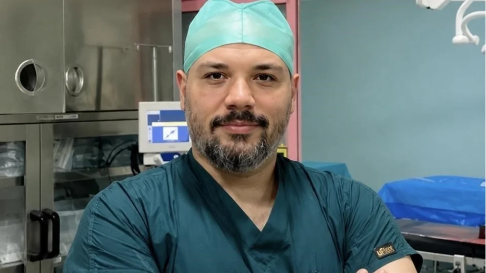 Beyin cerrahı 37 yaşında hayatını kaybetti