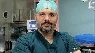 Beyin cerrah� 37 ya��nda hayat�n� kaybetti