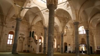 Binlerce yıllık hikayesiyle Fırfırlı Camii