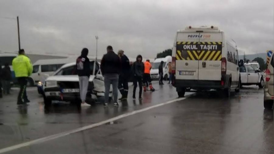 Bir anl�k dikkatsizlik kazaya sebep oldu