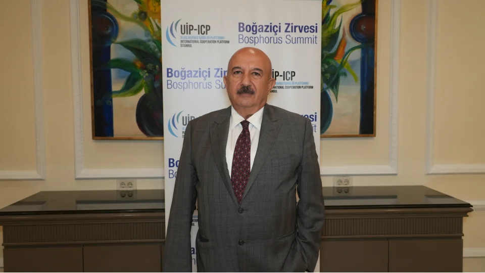 Bo�azi�i Zirvesi 17. kez d�nyay� �stanbul'da bulu�turacak