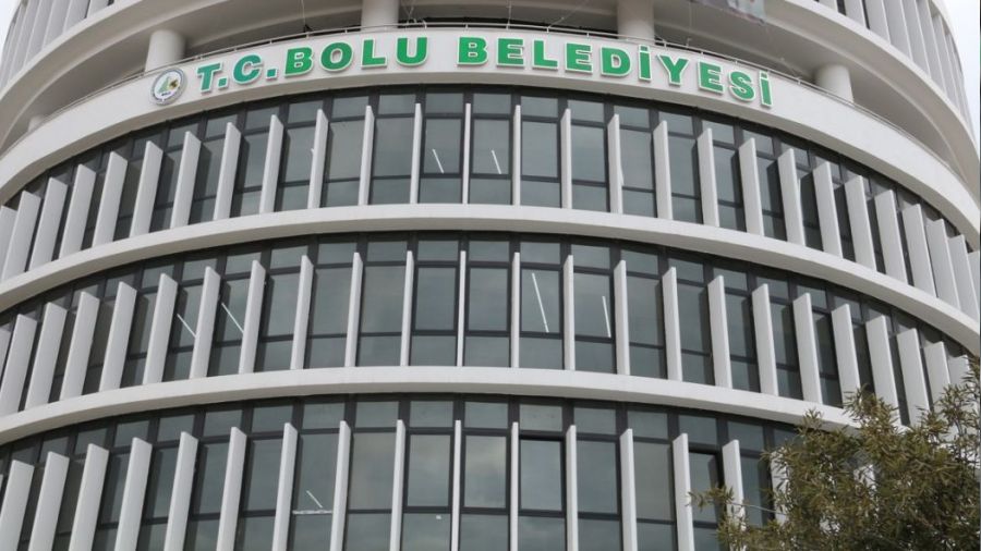 Bolu Belediyesi'nde sald�r� giri�imi