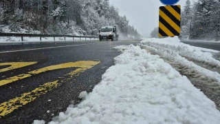 Bolu Dağı'nda sürücülere kar sürprizi