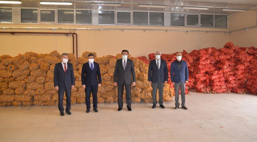 Bolu�da, ihtiya� sahiplerine 500 ton patates ve 100 ton so�an da��t�lacak 