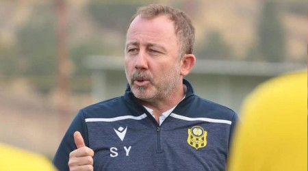 Bu kez hoca olarak döndü