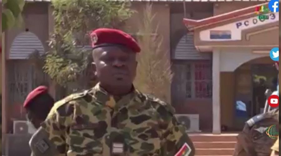 Burkina Faso'da cunta lideri ilk kez konuştu