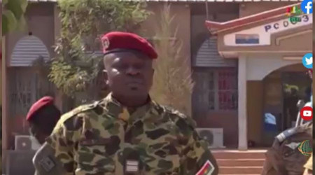 Burkina Faso'da cunta lideri ilk kez konuştu