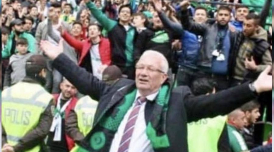 Bursal� teknik direkt�r kalp krizi ge�irdi