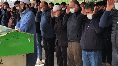 Çatıdan düşerek ölen genç toprağa verildi
