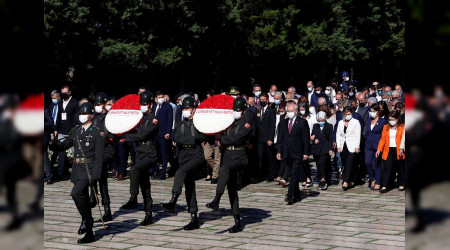 CHP 98. kuruluş yıl dönümünü kutluyor