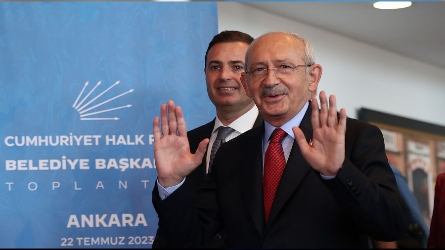 CHP belediye başkanları değişimi konuştu