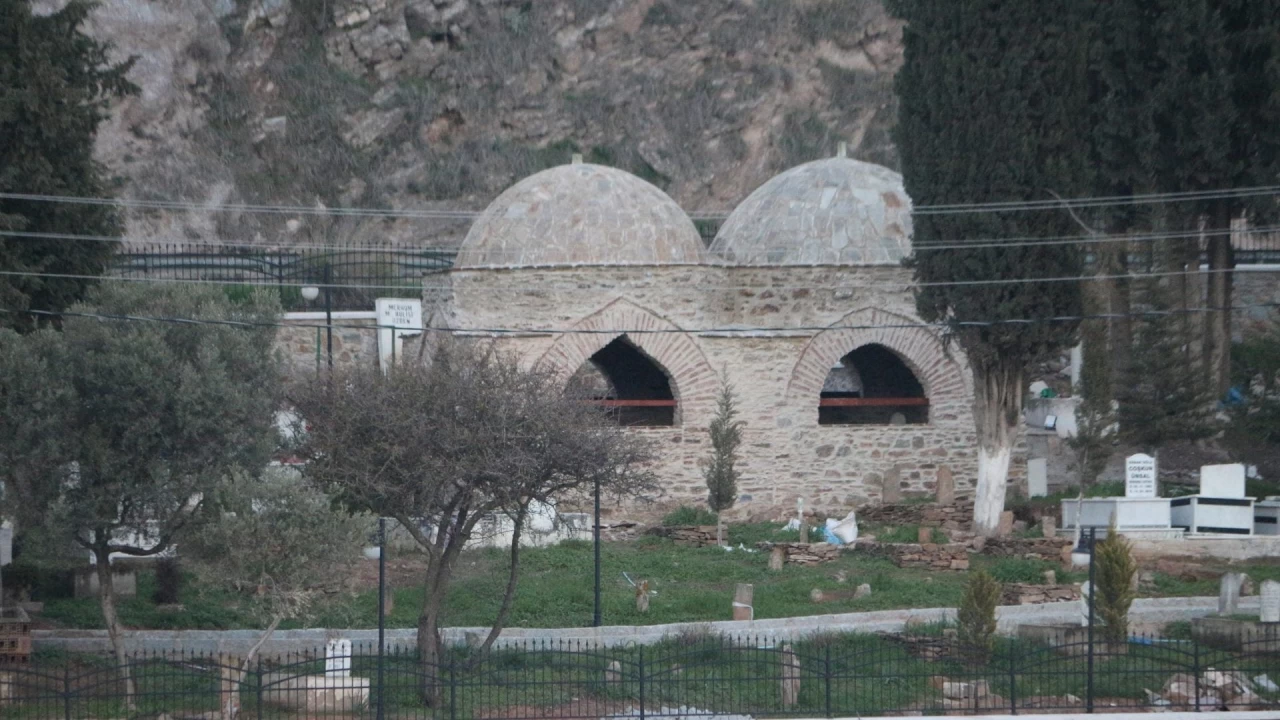 Çiftlik Türbesi: Tarih, mimari ve sosyal önemi