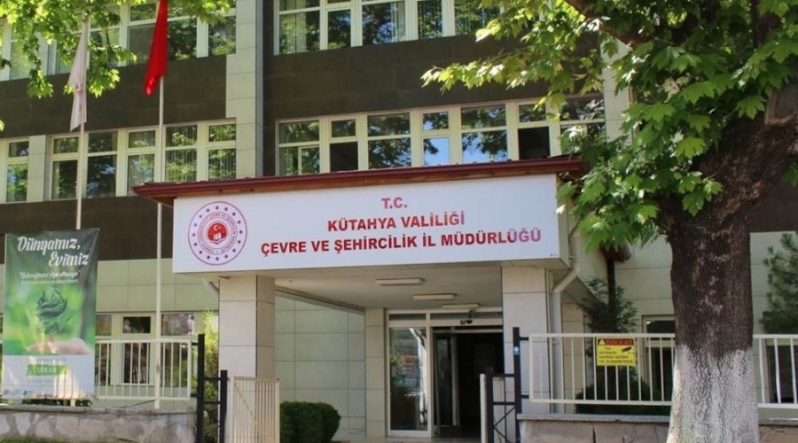 ��nar a�ac�n�n ya�� 'resmi' tart��ma konusu