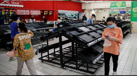 Çin'de market rafları yine boşaldı