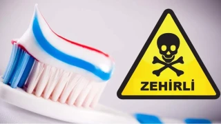 Çoğu diş macunundaki en ciddi tehlike florürdür. Florür adlı madde, sinir sistemini olumsuz yönde etkilemekte