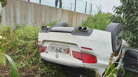 Damat adayını emniyet kemeri kurtardı