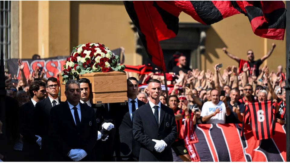 Defans denince ilk akla gelen futbolcu Baresi'ye son görev