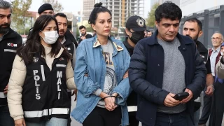 Dilan Polat’la sigara içen polis hakkında soruşturma başlatıldı