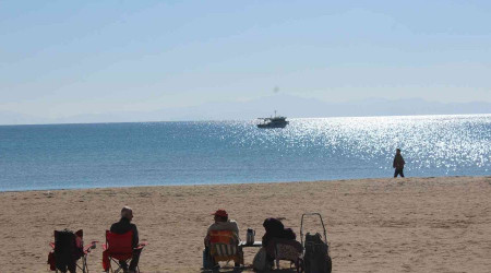 Doğu'da kara kış, Didim'de bahar