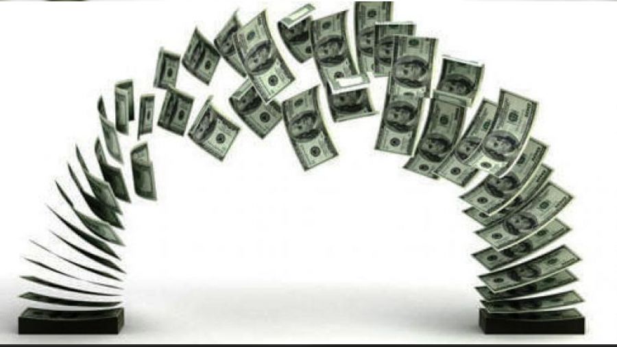 Dolar Euro'ya yetişti... Ezilen TL oldu