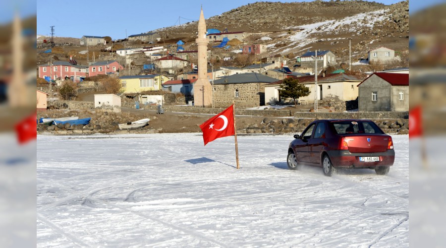 Donan g�lde drift yapt�