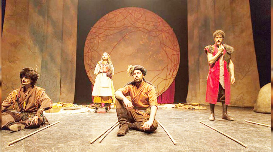 DT yerli yazarlarla buluşturdu