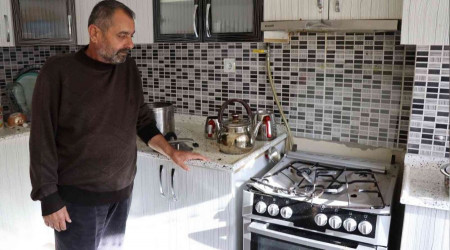 Düdüklü tencere bomba gibi patladı