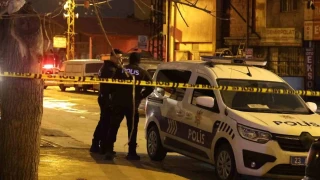 Dur ihtarna uymad, bana silah dayad