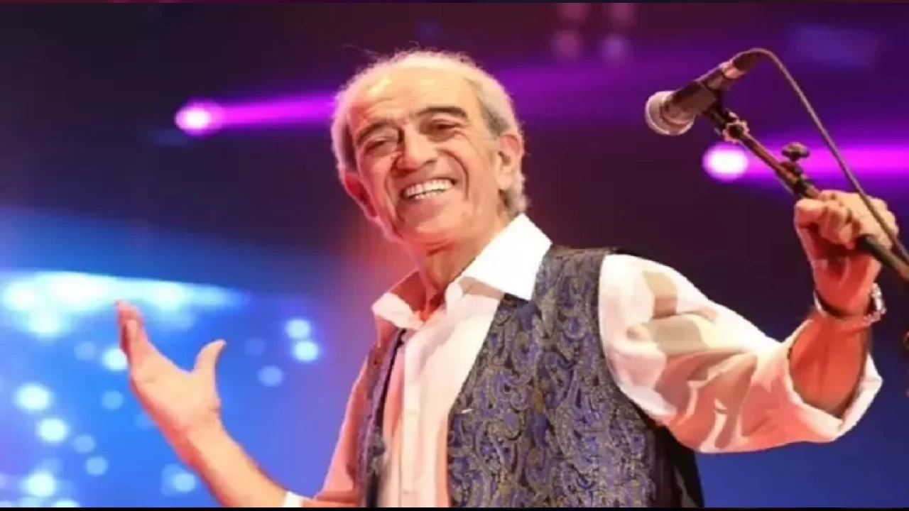 Edip Akbayram yoğun bakıma alındı
