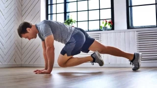 Ekipmansz Egzersizler Yeniden Sahneye kyor