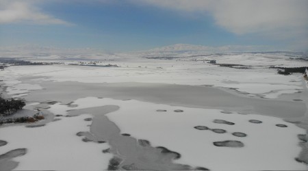 Elazığ'da baraj dondu