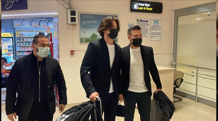 Enis Destan Trabzonspor i�in geldi