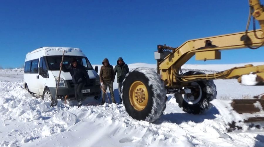 Erci�'te mahsur kalan ��renciler 4 saat sonra kurtar�ld�