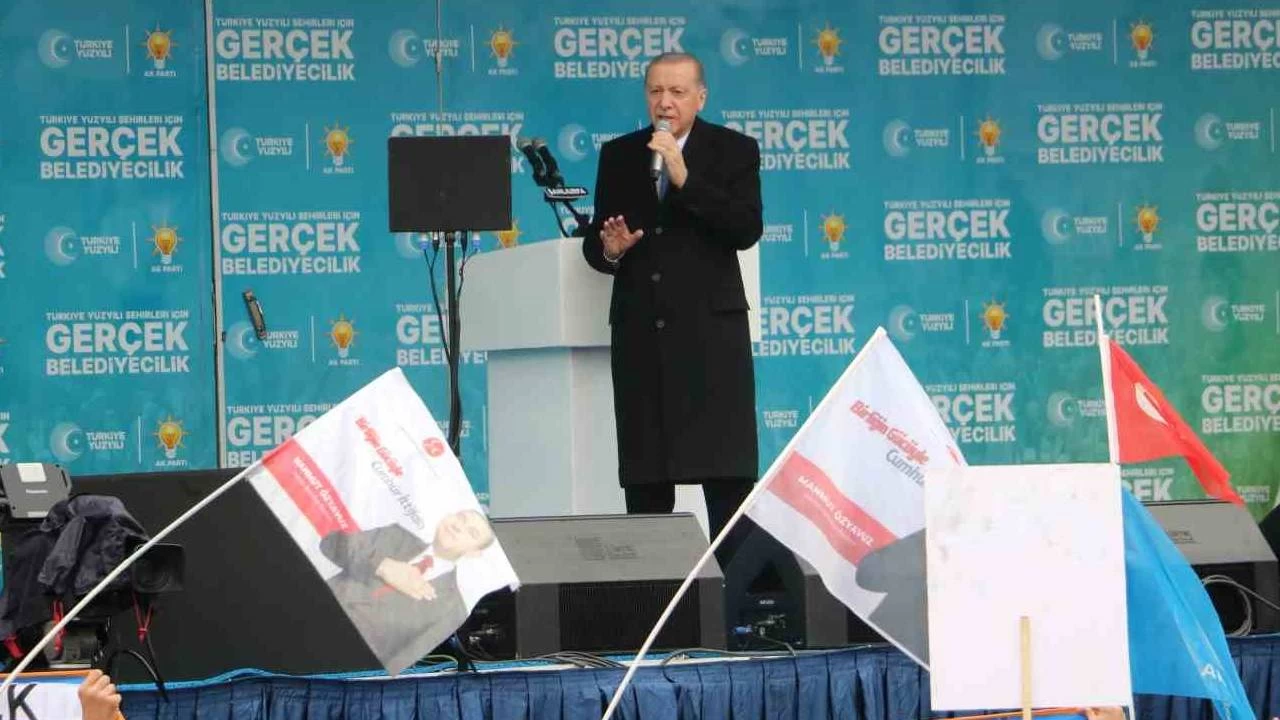 Erdo�an: Hi� kimsenin bizim g�lgemizde y�r�y�p bize se�im kaybettirmek i�in dola�mas�na r�za g�stermeyece�iz